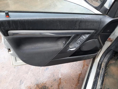 13205802 Caja Reles/Fusibles para OPEL VECTRA C BERLINA Elegance 2006 8560833 - Imagen 7 de 10