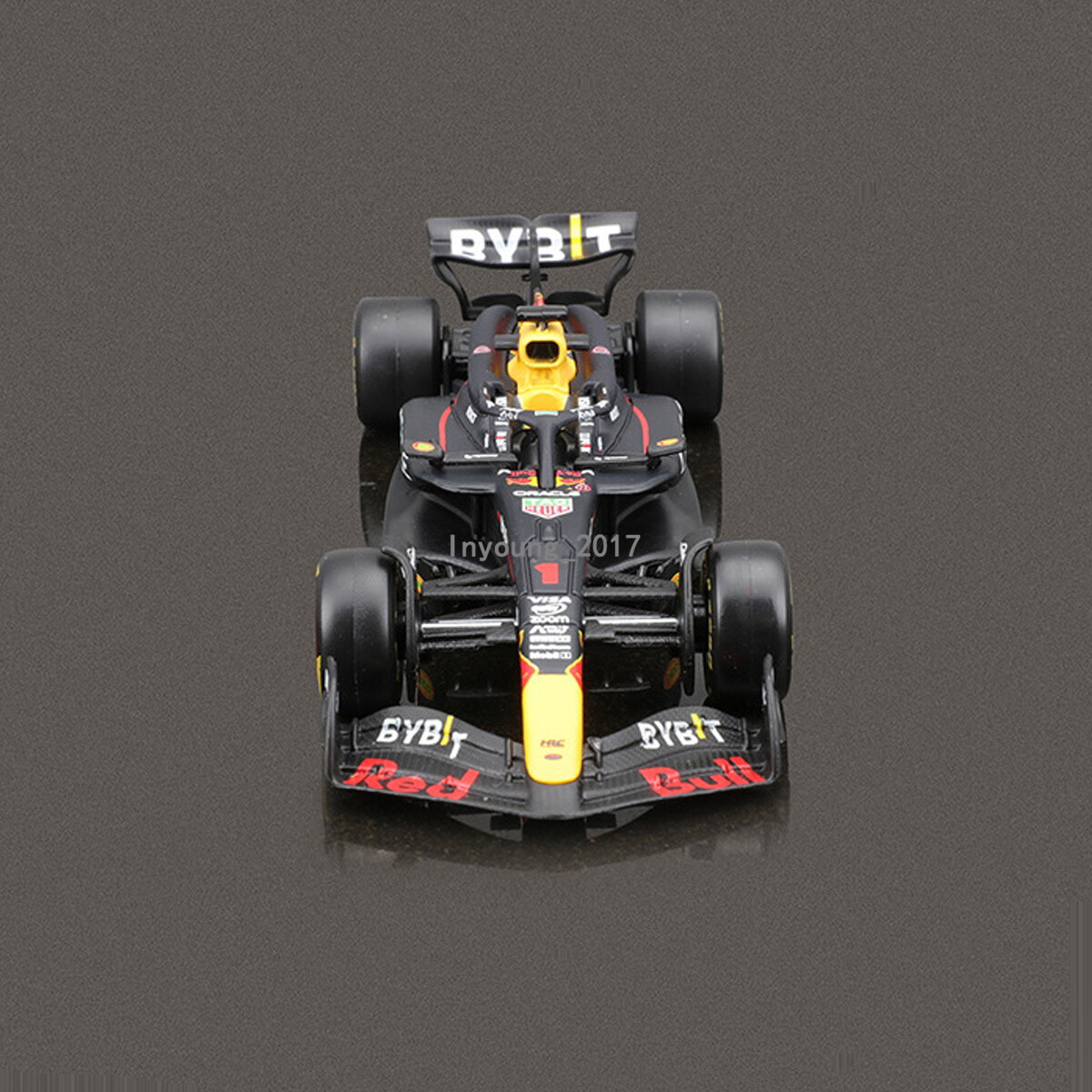 1:43 F1 Red Bull RB20 2024 Formula 1 Cars #1 Max Verstappen 1:43 F1 Red Bull RB20 2024 Formula 1 Cars #1 Max Verstappen