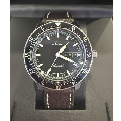 Sinn 104 St Sa I Automatic Black Dial Watch, Leather & Steel Bands, Box & Manua 