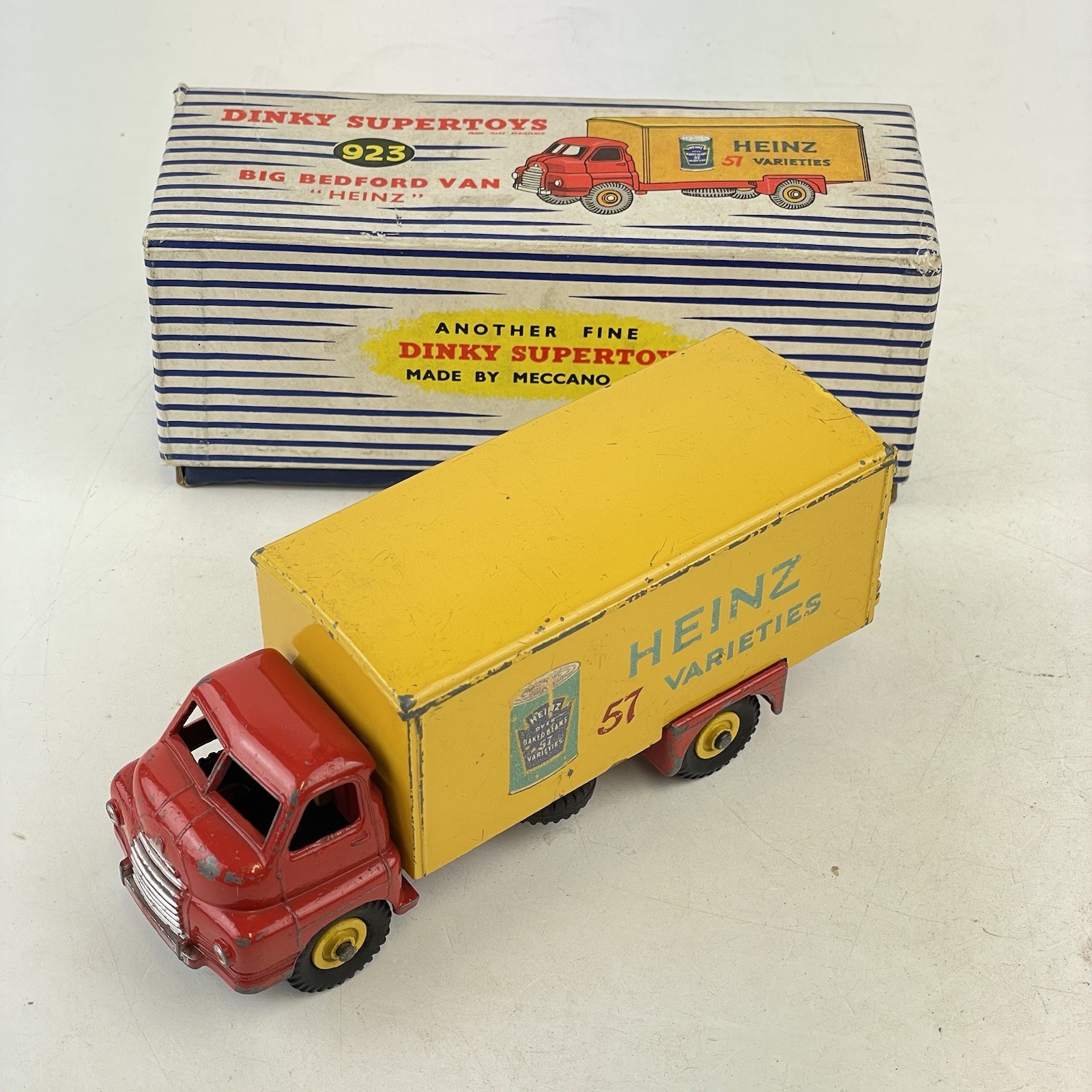 Dinky 923, Big Bedford Van (Heinz) - Free Price Guide & Review