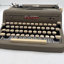 1948 Royal Quiet De Luxe Typewriter Vintage Non Electric thumbnail