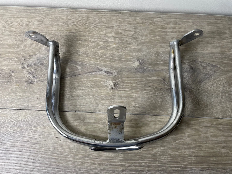 Harley 09-13 Touring Road King Classic Rear Fender Rail V Logo Bumper Foto 2 de 3