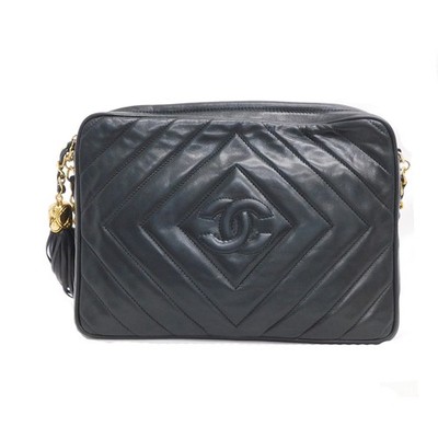 CHANEL Lamb Skin Diamond Stitch Fringe Camera Chain Shoulder Bag