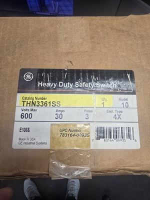 #ad GE Heavy Duty Safety Switch TH3221SS 30A 240V NEW IN BOX $390.00
