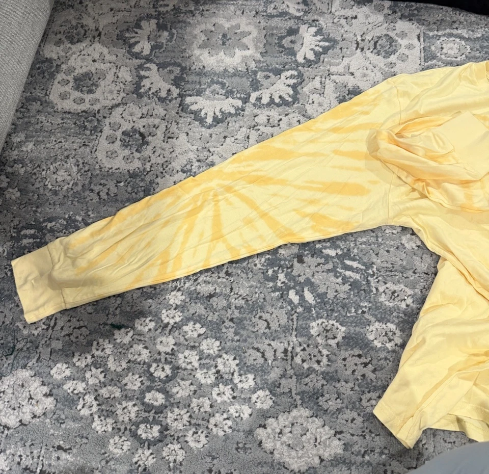 Billabong Long Sleeve Graphic T-Shirt Size XL - Image 4 of 4