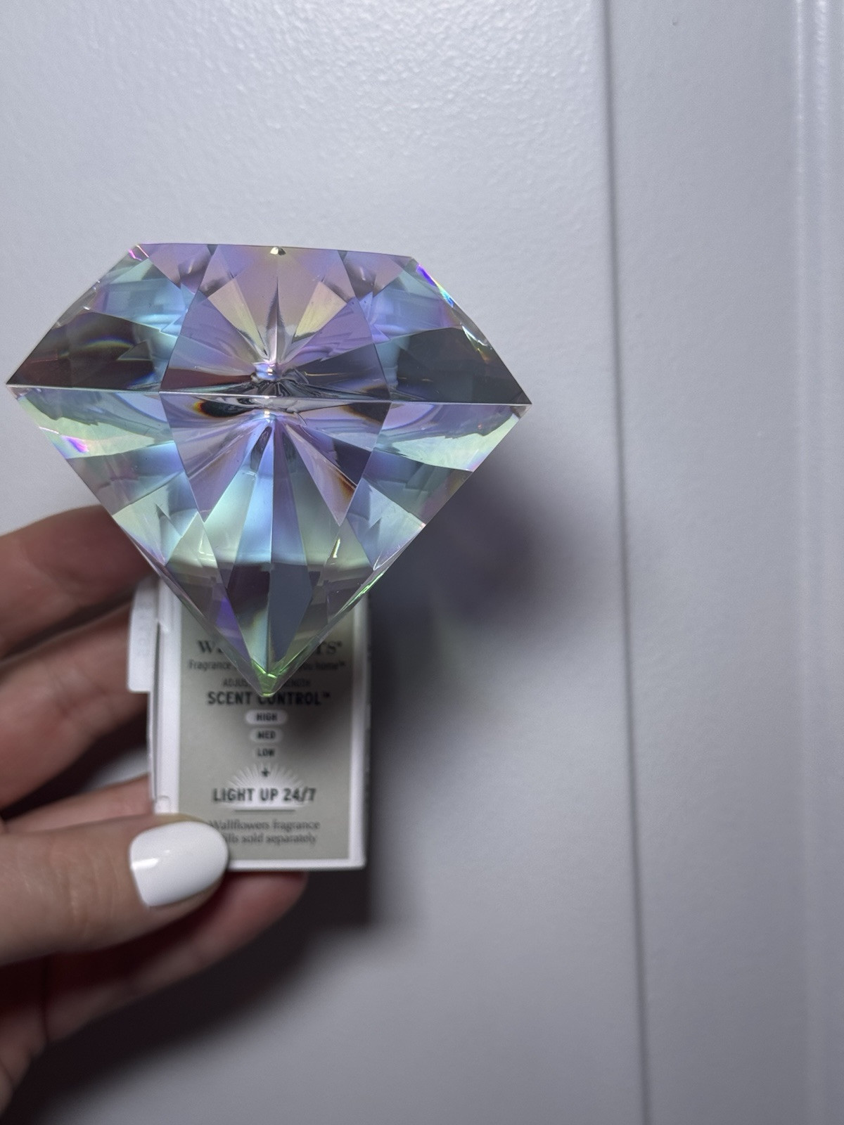 ALL NEW Diamond Wallflower Nightlight Scent Control Plug-In by Bath & Body Works