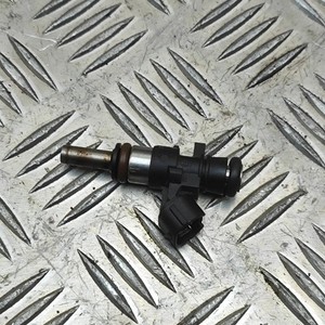 PORSCHE MACAN 95B Einspritzventil 06L906031A 2,0 Benzin 185 kW 2017 33952245