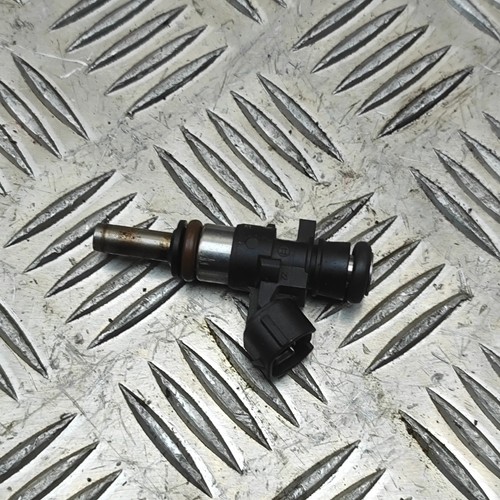 PORSCHE MACAN 95B Einspritzventil 06L906031A 2,0 Benzin 185 kW 2017 33952245