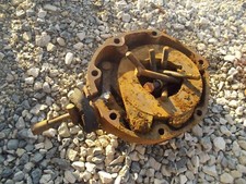 Case 401d 401 Tractor Original R Disk Disc Brake Assembly W/ Cover Housing 6495a