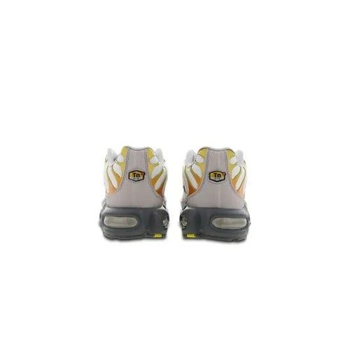 NIKE AIR MAX PLUS SE / TAGLIA UK 6.5 / CI3715-100 UOMO / BIANCO SUMMIT GRIGIO VASTO - Foto 5 di 5