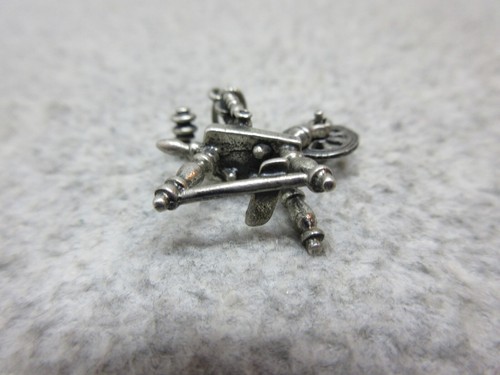 SPINNING WHEEL  STERLING SILVER  Vintage CHARM  Wheel Turns  5.2 Grams   by BEAU - Picture 3 of 3