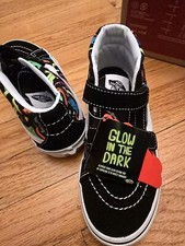 NEW Vans Toddler Sk8-Mid Reissue Shoe Glow Sharks Black Multi Size 3.0 TD in box