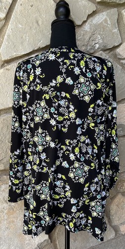 NEW DIRECTIONS Tunic Top 1X Black Multicolor Floral Easy Care Knit Long Slv EC - Picture 11 of 12
