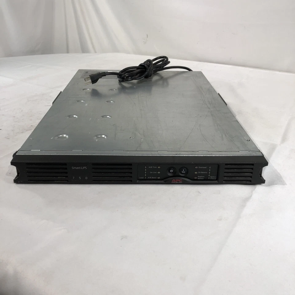 APC Smart-UPS 750VA 480W RM 1U SUA750RM1U- NO Battery - Image 2 of 4