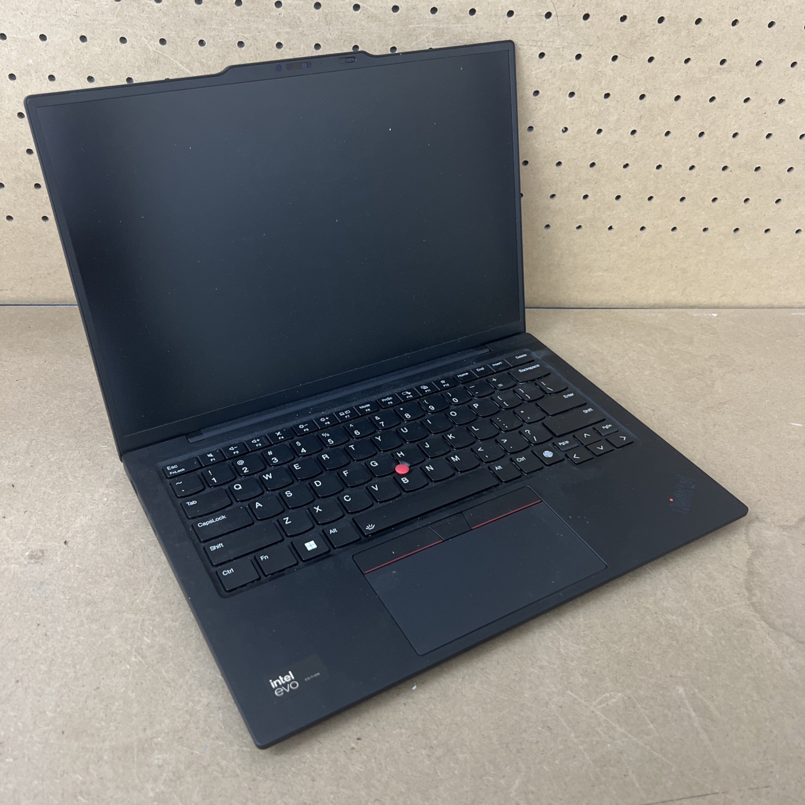 Lenovo Thinkpad X1 Carbon Gen 12 Intel Ultra 7 155U 16GB RAM 512GB SSD GRADE A
