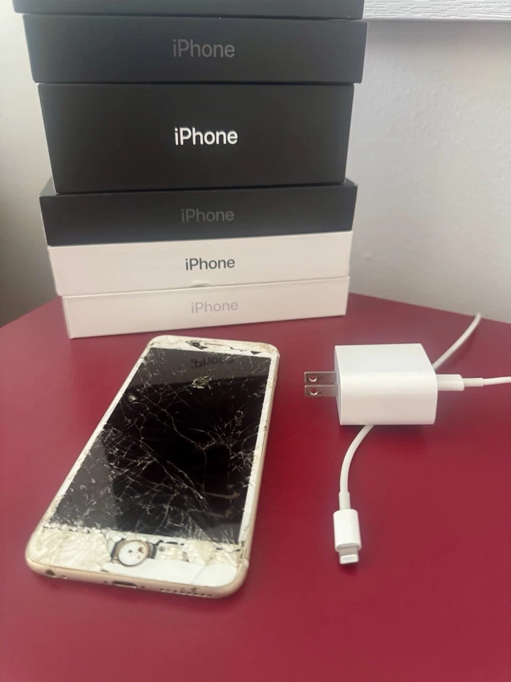 Apple iPhone 6s – Gold – Cracked Screen – For Parts/Repair – Includes Charger - Image 3 of 3