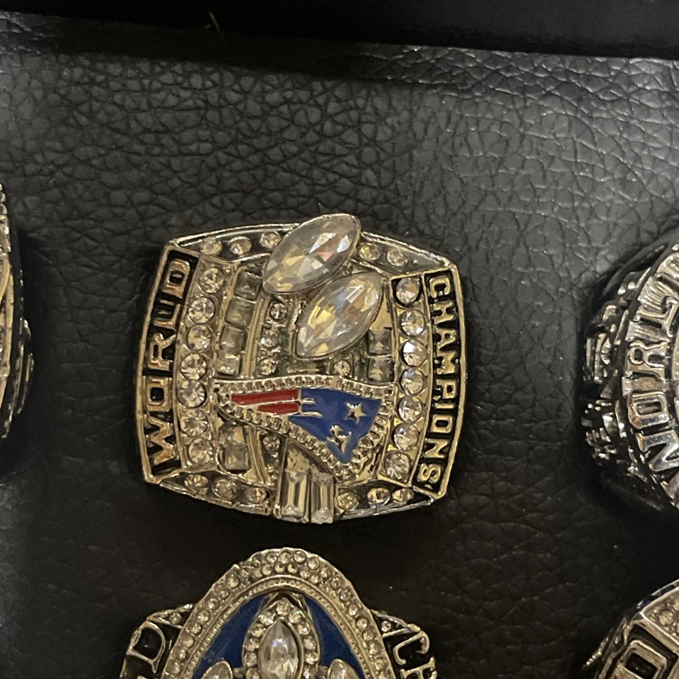 Juego de 6 anillos/estuche de latón macizo del campeonato del Super Bowl de plata de los New England Patriots Foto 4 de 4