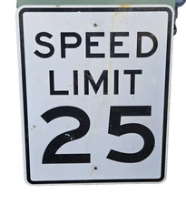 VINTAGE TRAFFIC ROAD SIGN SPEED LIMIT 25 BLACK & WHITE ALUMINUM RETIRED 24" X 18