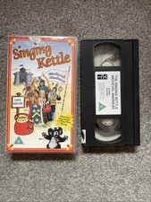 The Singing Kettle: Medieval Madness VHS - PAL UK VGC Video Very Rare