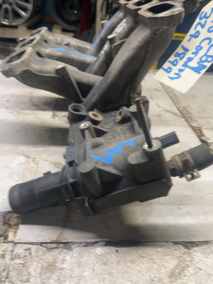 2001-2010 DODGE CARAVAN 01-03 3.3L VOYAGER lower Intake Manifold 3.8L OEM Foto 2 de 4