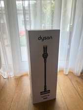 Dyson V8 Cyclone Cordless Vacuum Cleaner