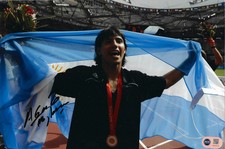 SERGIO AGUERO SIGNED ARGENTINA FOOTBALL 12X8 PHOTO (ACG CERT AG18173)
