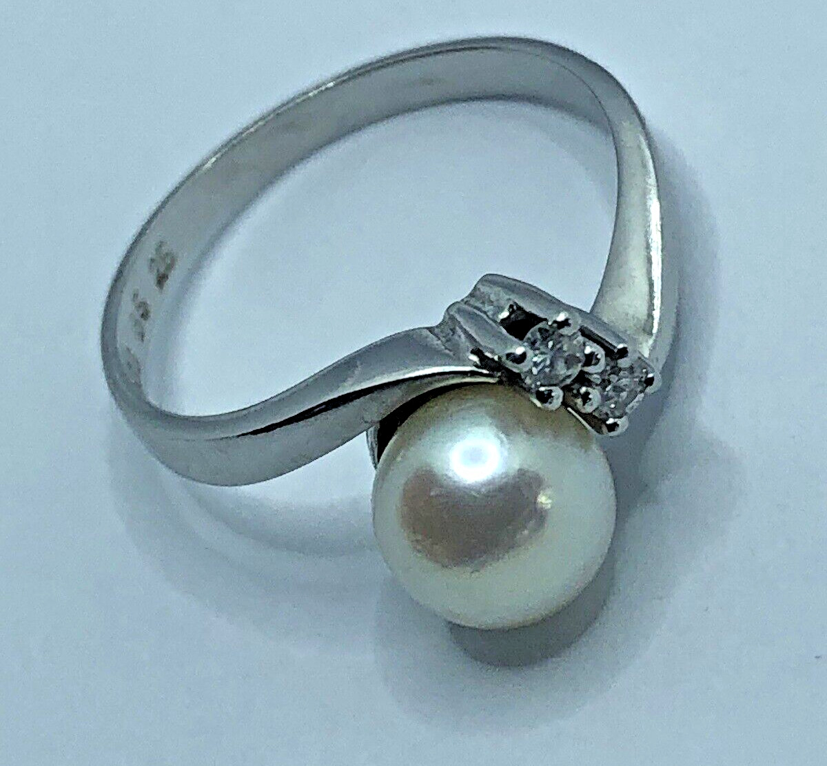 Ring 585 Gold 14 Karat Goldring 2 Diamanten Perle Weißgold gr. 50 Erstkommunion