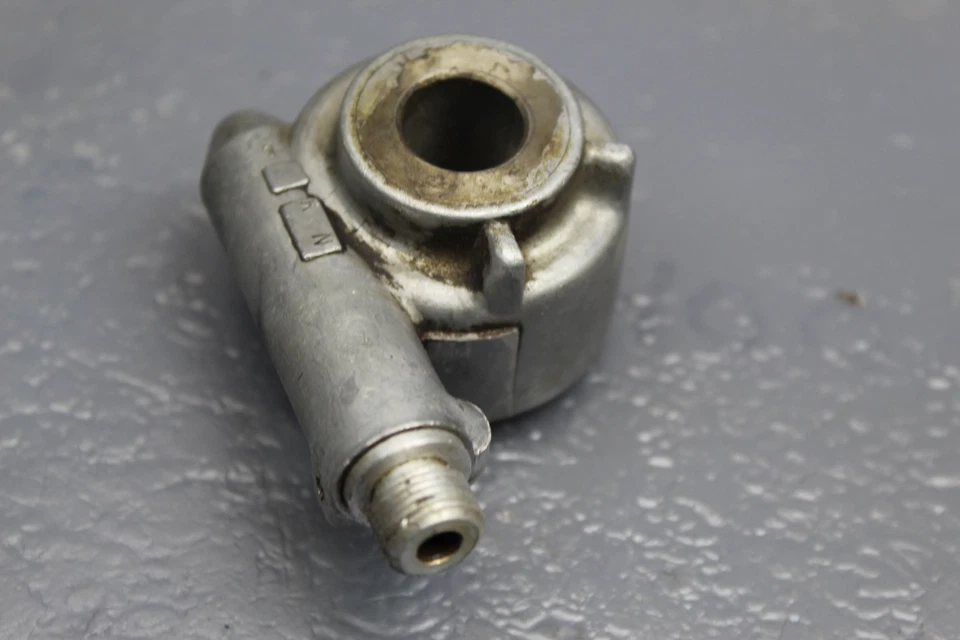 1981 KAWASAKI 305 CSR KZ305A KZ550 SPEEDOMETER DRIVE GEAR  - Image 4 of 4