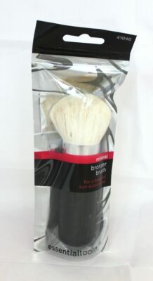 ESSENTIAL TOOLS MINERAL BRONZER BRUSH MAKEUP 