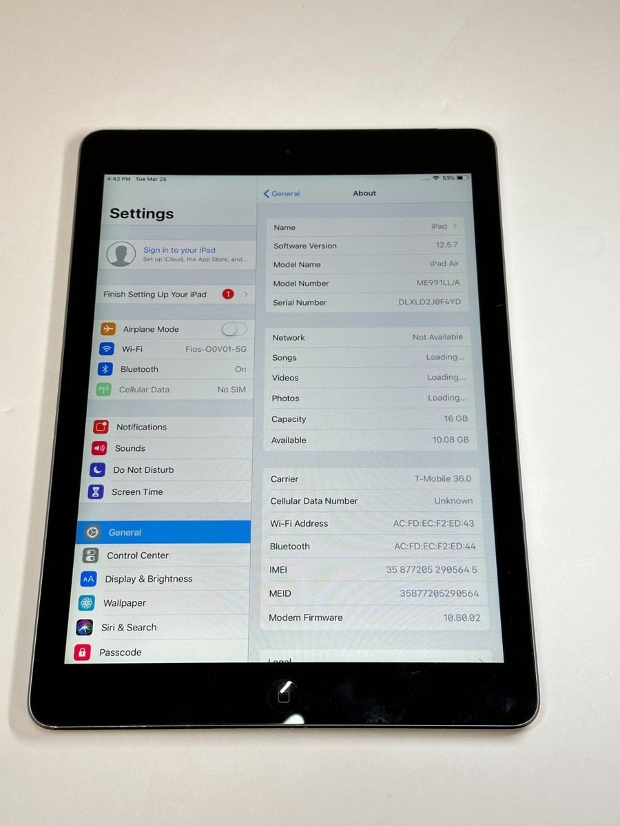 Apple iPad Air A1475 16GB (Wi-Fi + Cellular Unlocked) Black