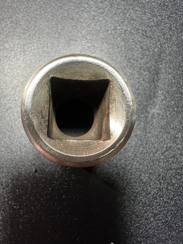 Craftsman USA 1/2” Drive Socket SAE 5/8” Series EE 47505 - Picture 5 of 6