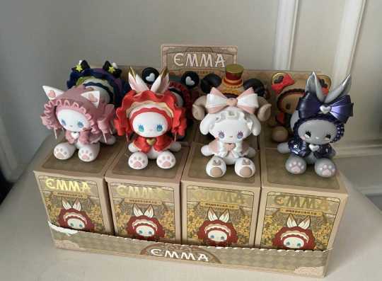 Popmart EMMA Toy Figurine Blind Box Mystery Forest Lolita