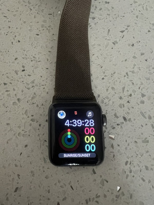 APPLE watch series SPACE GRAY with original box 38mm GOOD