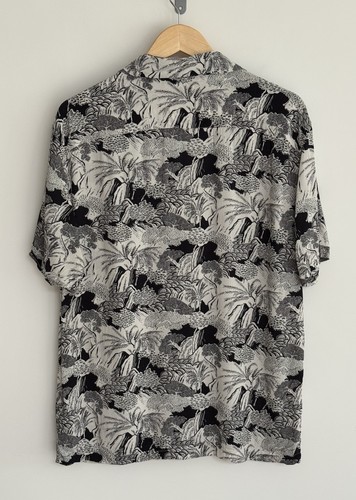 Allsaints “Mauna” Short Sleeve Hawaiian Shirt Black White Floral Large - Picture 10 of 12