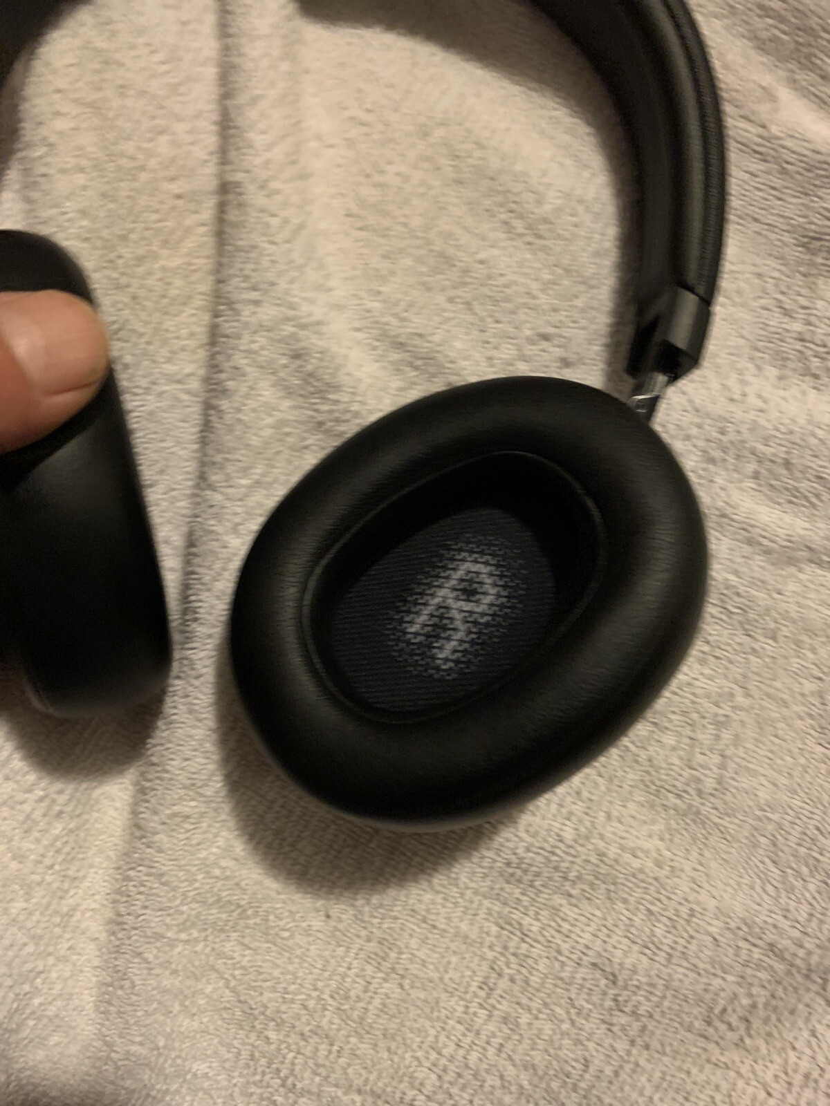 jbl duet nc headphones valued at $349.95 rrp