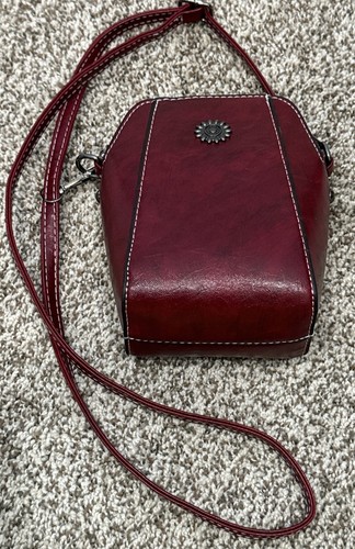 Purse, Bag 5”x4”x7” Burgundy Pockets Zippers Small Crossbody Very Cute