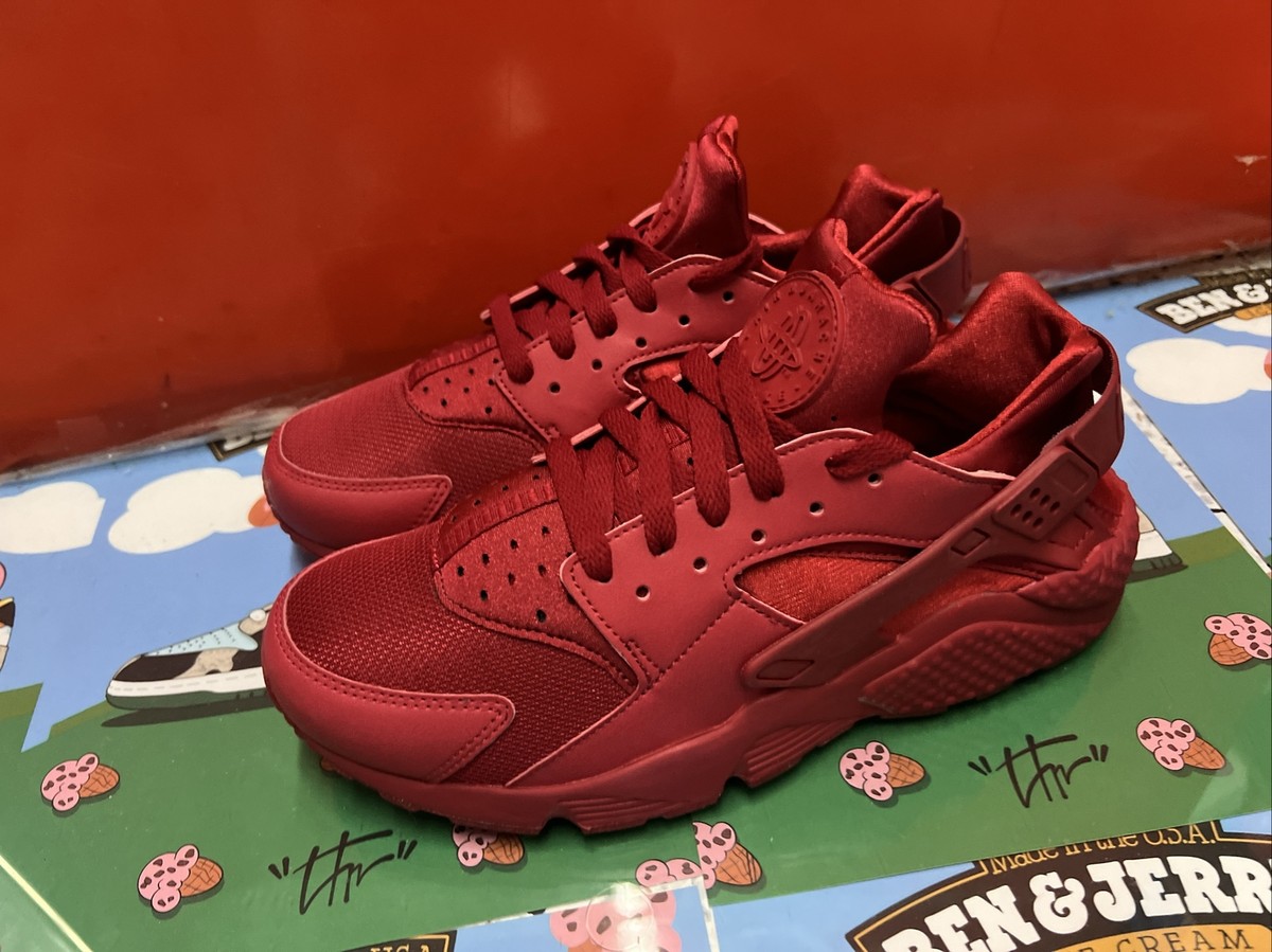Nike Huarache レッド スパイクシューズ Size 9- Nike Air Huarache Triple Red | eBay