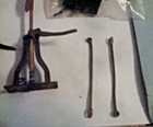 1:20.3 BRASS SWITCH TRACK STANTIONS & 1 PLASTIC GROUND THROW. — photo 4