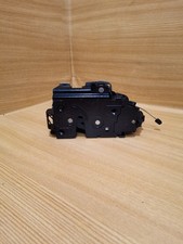 VW Passat 3B Bora Golf 4 Lupo 6X 6E Türschloss vorne links