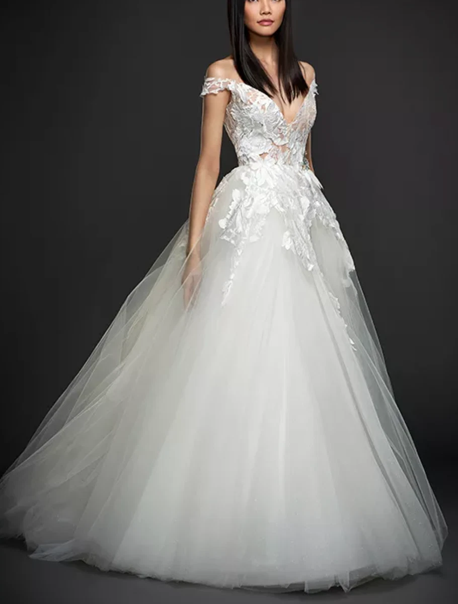 Strapless Sweetheart Ball Gown Wedding Dress With Floral Embroidery |  Kleinfeld Bridal