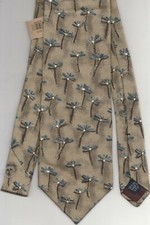 Structure Tie ~ Floral Design ~ 100% Silk ~ Made in USA