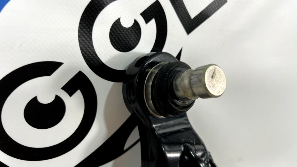 Can-Am Spyder RT 2019 brazo de control inferior inferior delantero derecho - un brazo Foto 2 de 4