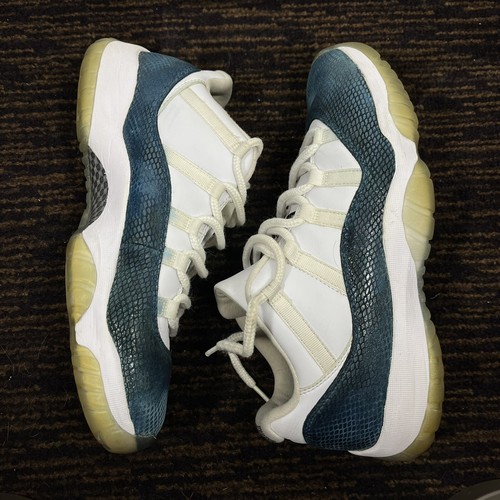 Nike Air Jordan Retro 11 Low Navy Snakeskin 2019 CD6846 102 Size 11 Men Blue Bon - Picture 2 of 9