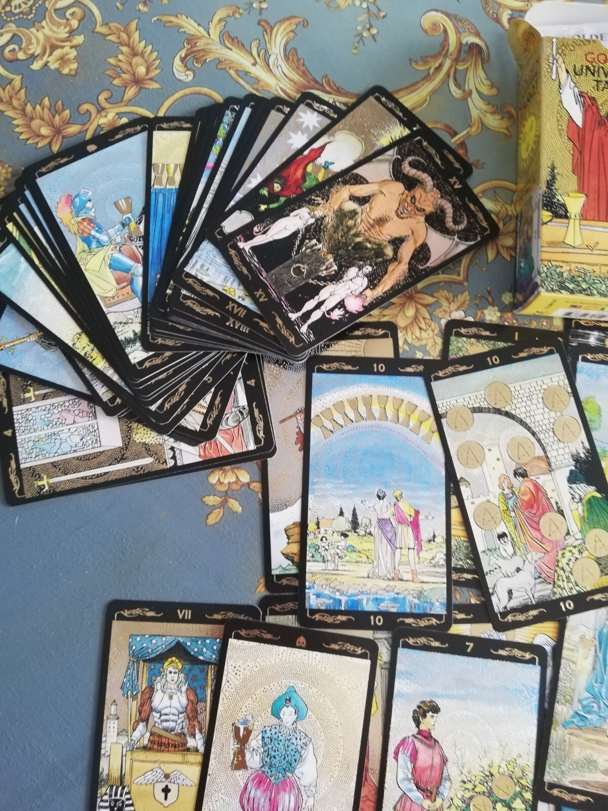 Thumbnail - Tarotkarten, Golden Universal Tarot, Roberto De Angelis