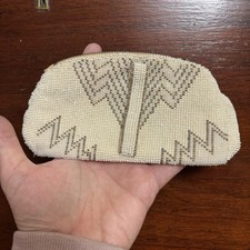 Vintage 1920s / 1930s Art Deco style Ivory Beaded Clutch Purse