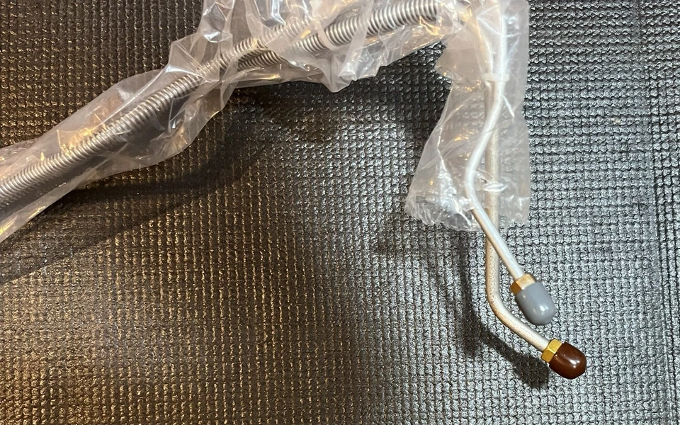 Chevy C10 1971-72; GMC C1500 camión 2x2 disco eléctrico cilindro maestro línea conjunto acero Foto 4 de 4