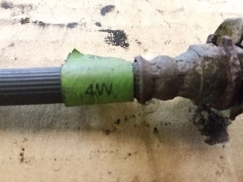 MANGUERA FRENO BASTIDOR TRASERO A EJE | SE ADAPTA 91 92 93 94 CHEVROLET BLAZER S10 Foto 3 de 4