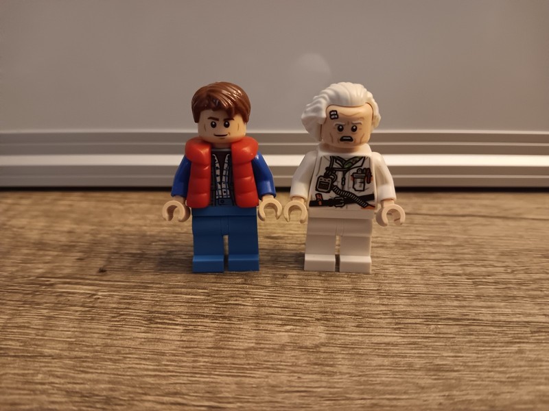 LEGO Doc Brown And Marty McFly Minifigures Back To The Future