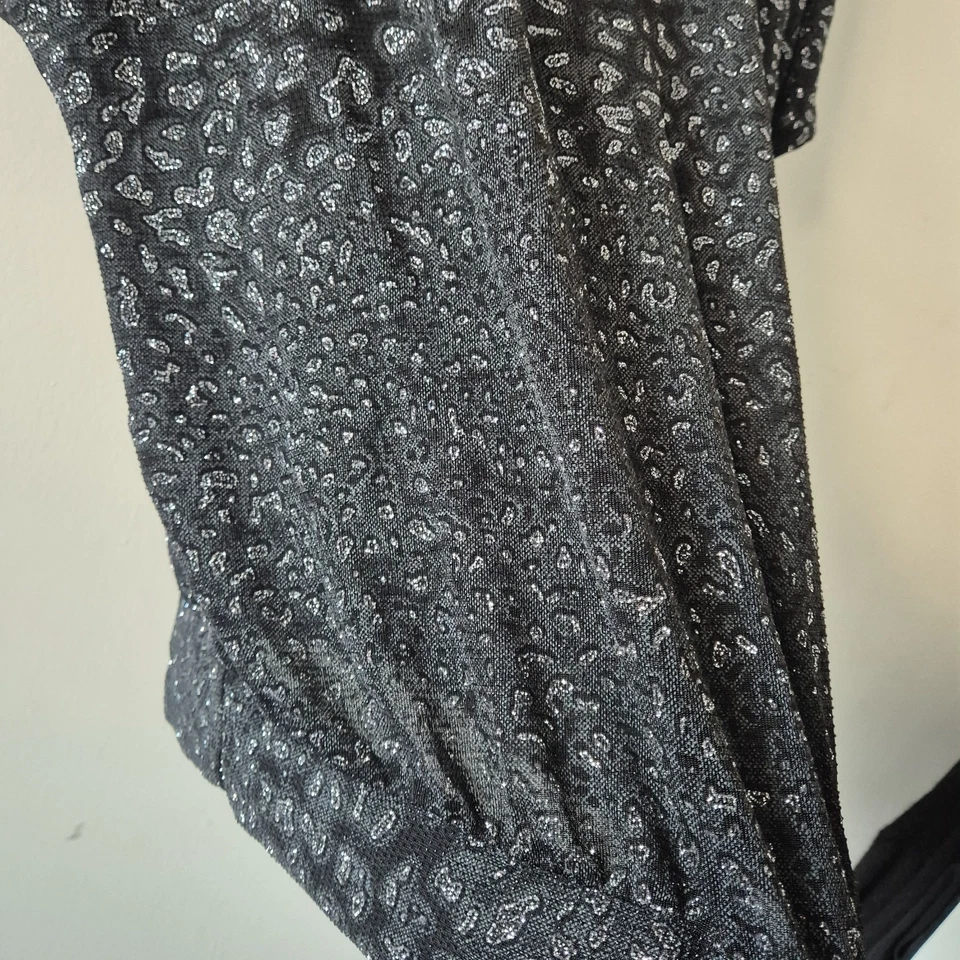 Ladies Top Size 12 Debenhams Black Silver Glitter Stretch Party Evening  - Image 4 of 4