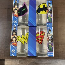 DC Comics Collectible Glasses Set 9oz 4pk Batman Catwoman Wonder Woman Superman